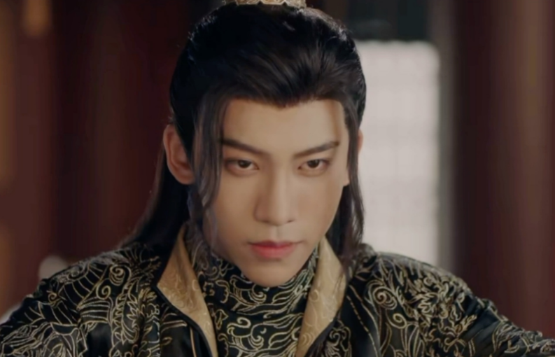 "唯一的姐"丁泽仁古装扮相被指奇奇怪怪,网友呼吁:别演了!