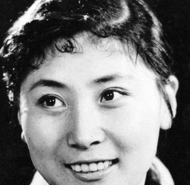 上甘岭主峰唯一女战士,秦基伟曾给她当马夫,退休后