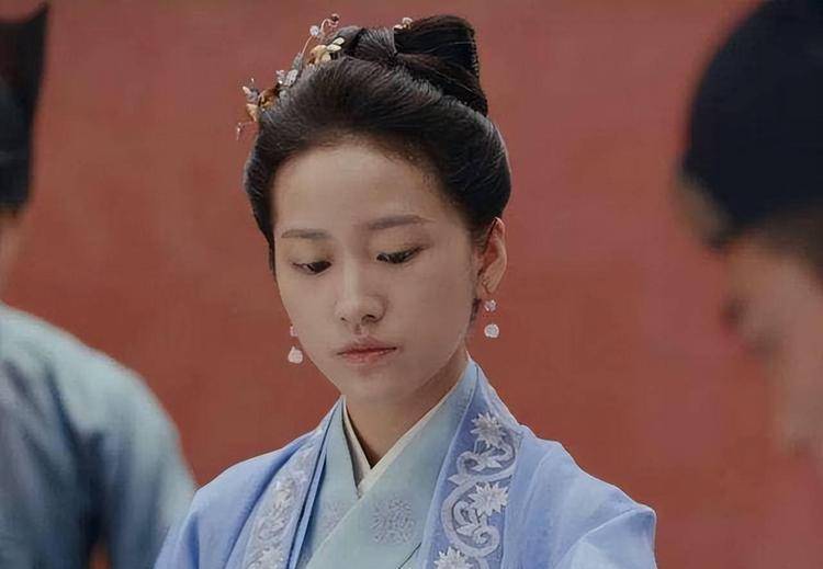 朱棣求婚被拒,14年后活剐2800名宫女,行刑时雷击宫廷三座大殿_徐妙锦