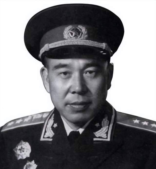 48年,黄永胜接围歼廖耀湘兵团命令后"消失",刘亚楼大骂:枪毙_父亲_厉