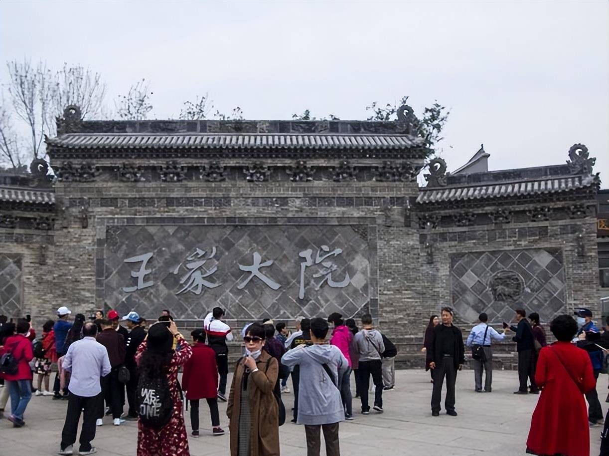 耿彦波:走哪拆哪被人骂,离任时万人跪求不要走_灵石_王家大院_大同