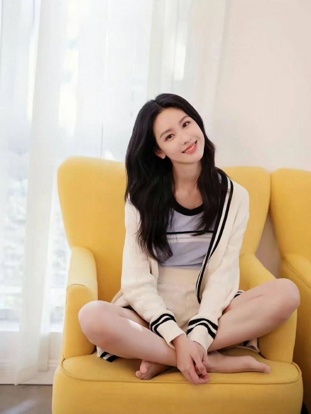 好喜欢陈都灵的这份清纯感!