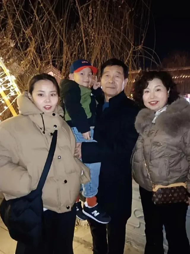 郭威像许敏,悦悦整蛊弟弟_评论_不知道_旅行