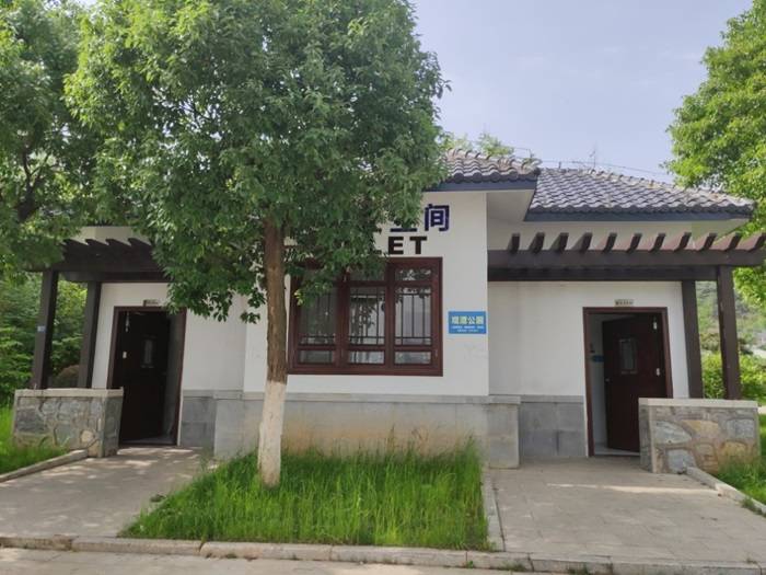 免费上公共厕所,葛瑞和李晓虎功不可没_收费_三毛_官司