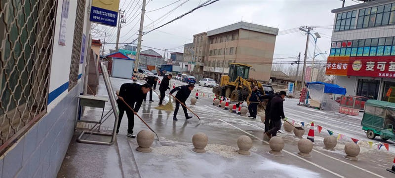 赣榆区沙河镇:3000干群破"冰"除雪保畅通_道路_连云港_江苏省