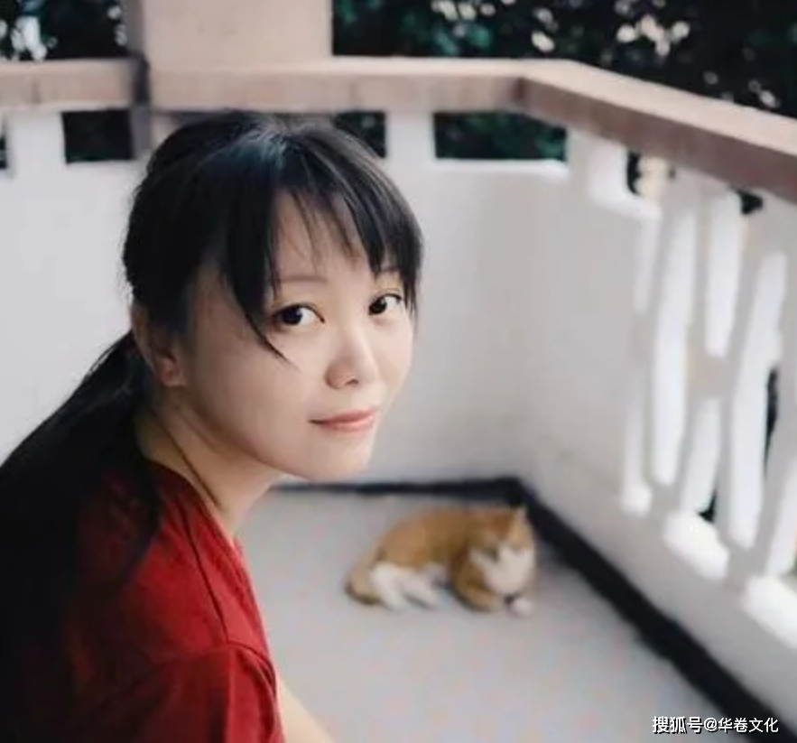 顾湘《老实好人》/《华卷文化》推荐"2023年十大中国小说"(8)/_中的