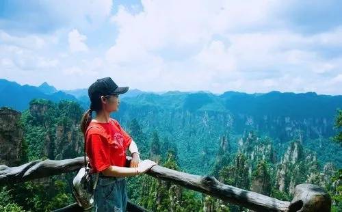 到云南旅游7天6晚跟团游总行程报价，跟团去云南旅游7日游路线花销