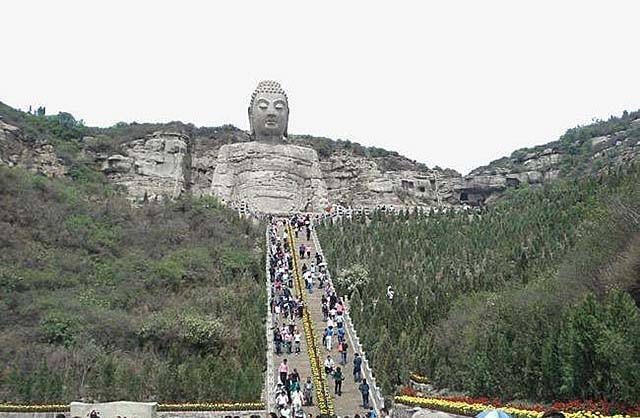 历经1400多年的蒙山佛像重现姿态:曾投资百余万修复佛头_乐山大佛