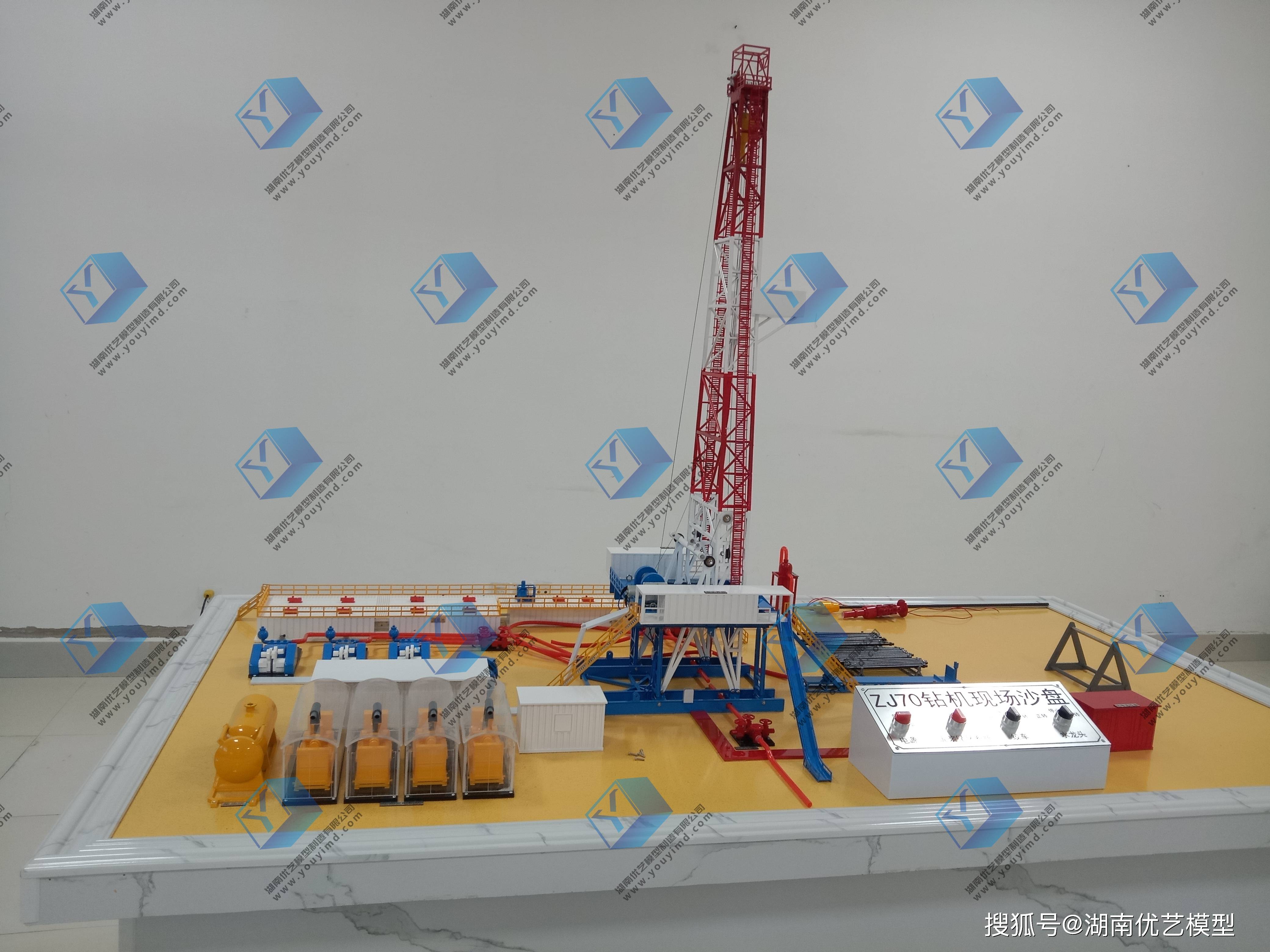 湖南省优艺模型——zj70d钻机金属动态仿真模型_培训_井架_发电机组