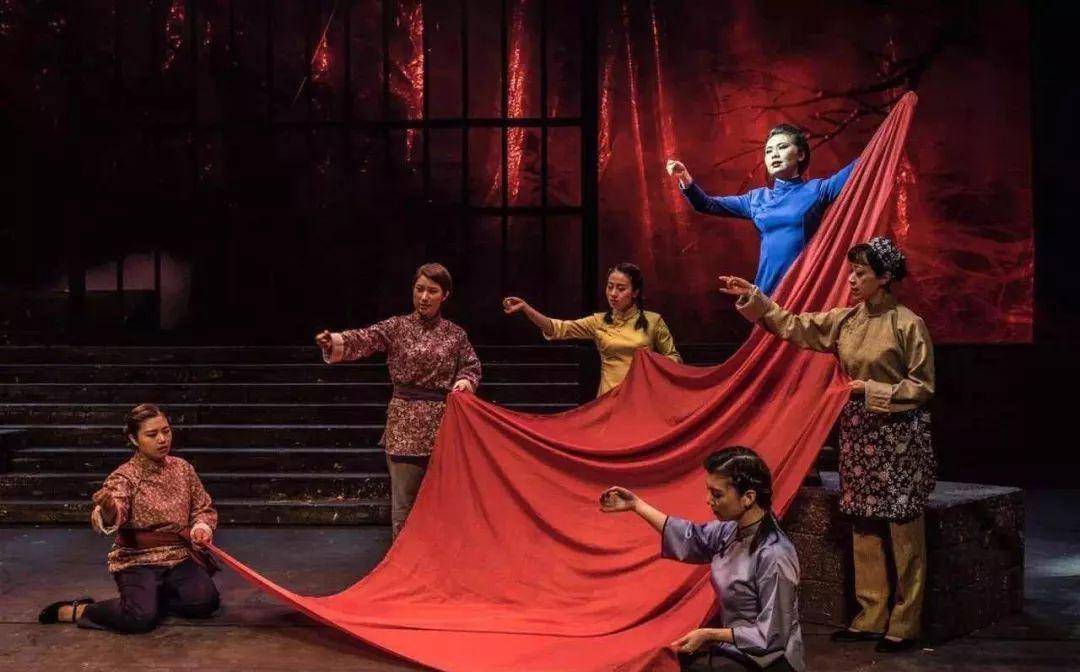 一时间重庆几乎成了人间地狱,滨江魔窟.