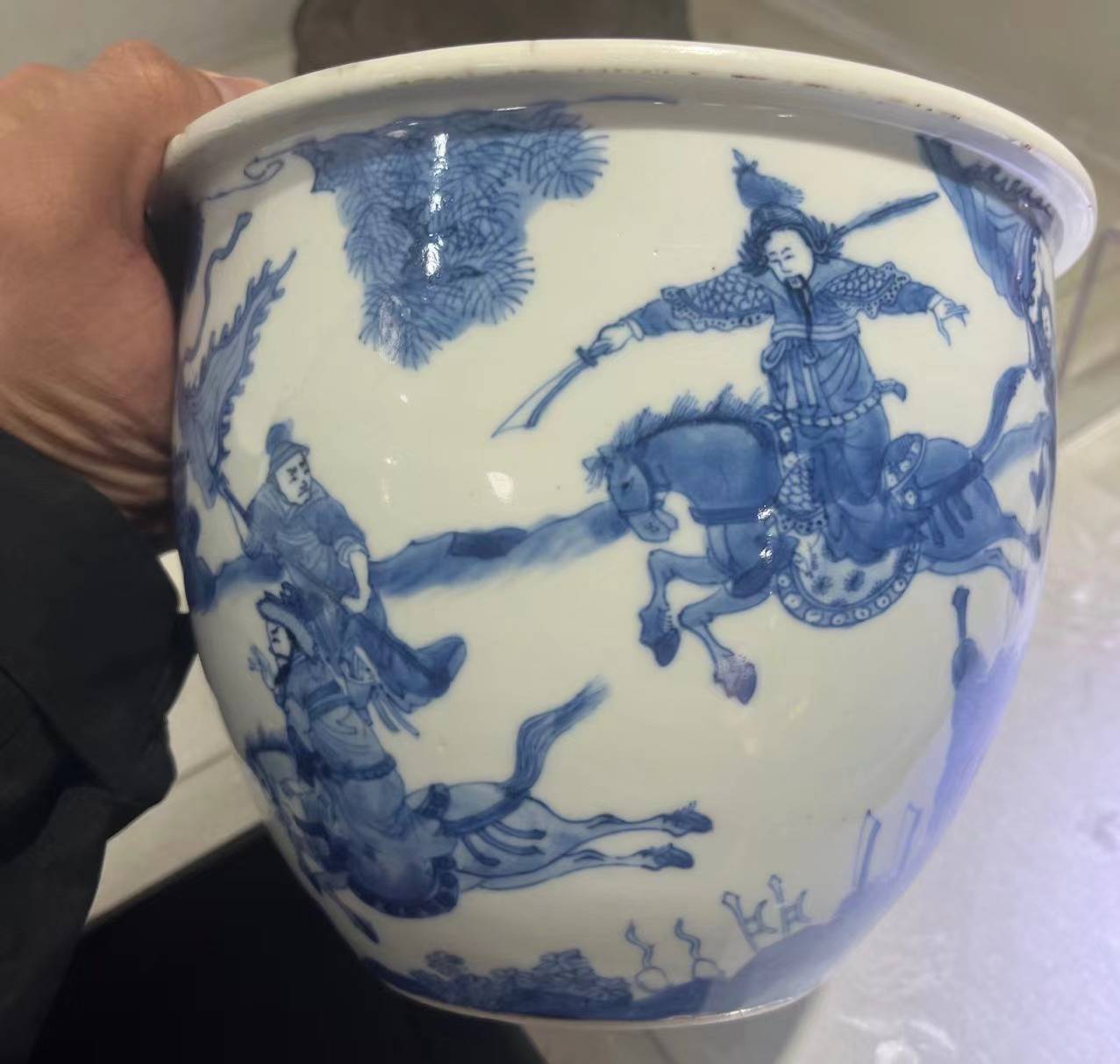 瓷言武语|清康熙青花人物故事卷缸_绘画_字体_刀马