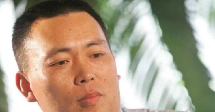 步步高创始人段永平:为追女孩移民美国,将百亿资产交给好友_品牌_刘昕