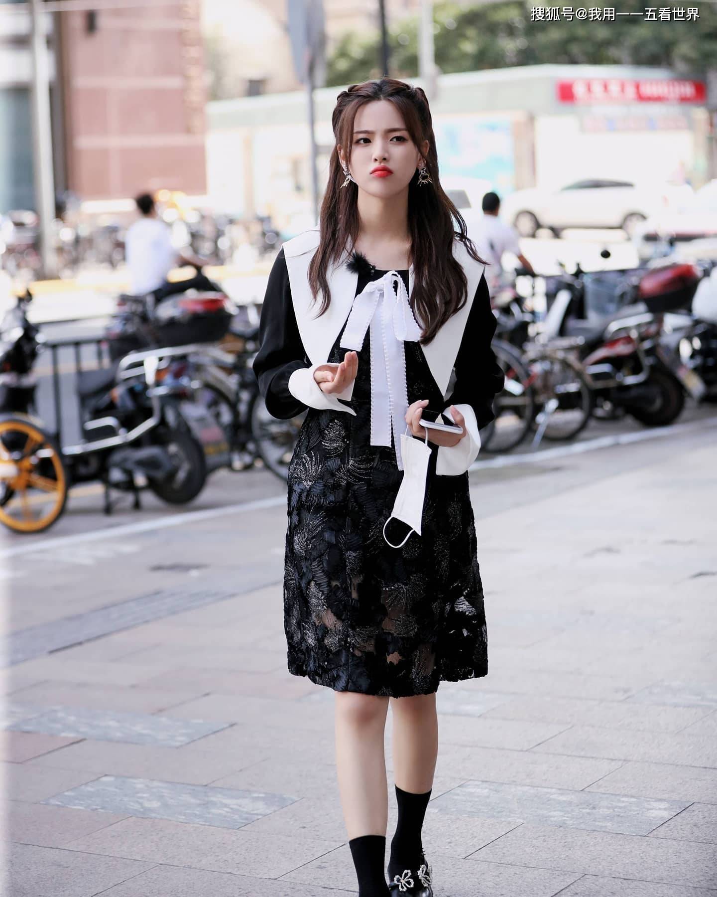 这身材太凶了!性感有料!杨超越写真赏