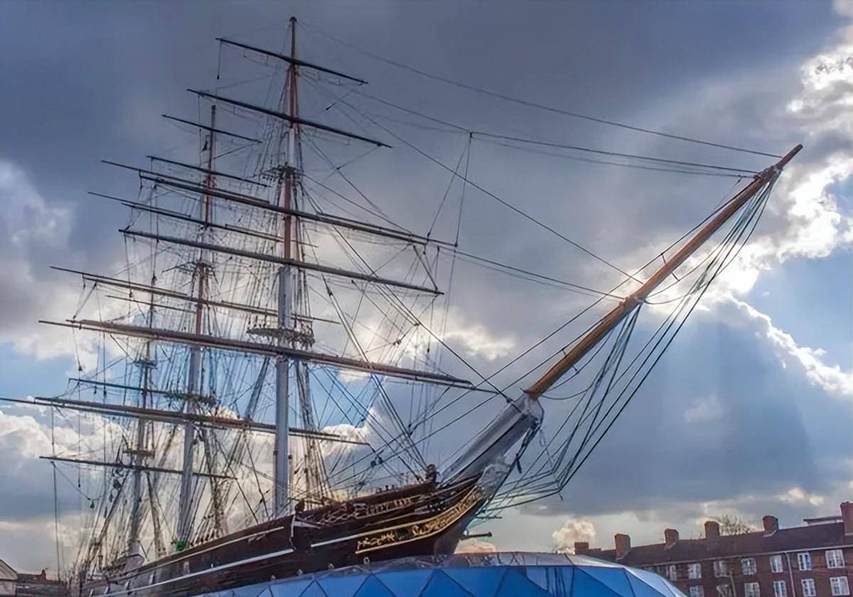 德军少校捕获462名盟军俘虏,30年后,20万德国人因此