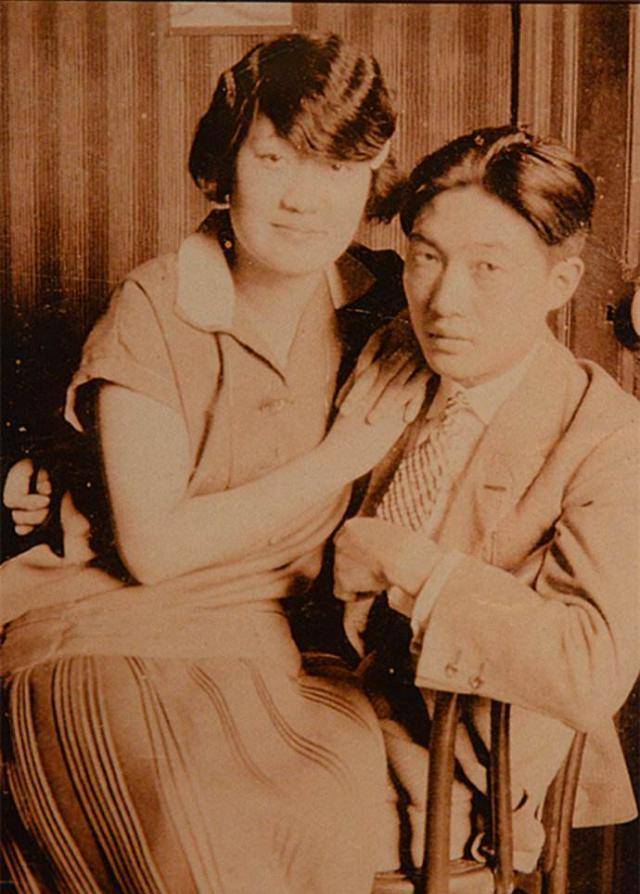 同甘共苦28年,丈夫登报离婚,她获赔100万,称未曾得到一点照顾_蒋碧薇