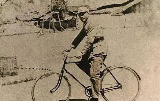 汤恩伯手下大将,打仗狂,什么都抢_王仲廉_蒋介石_黄埔军校