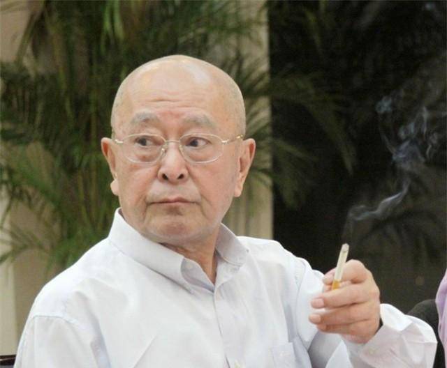 王铁成:一生扮演周总理,曾获双料影帝,却为痴呆儿子两次息影_照片