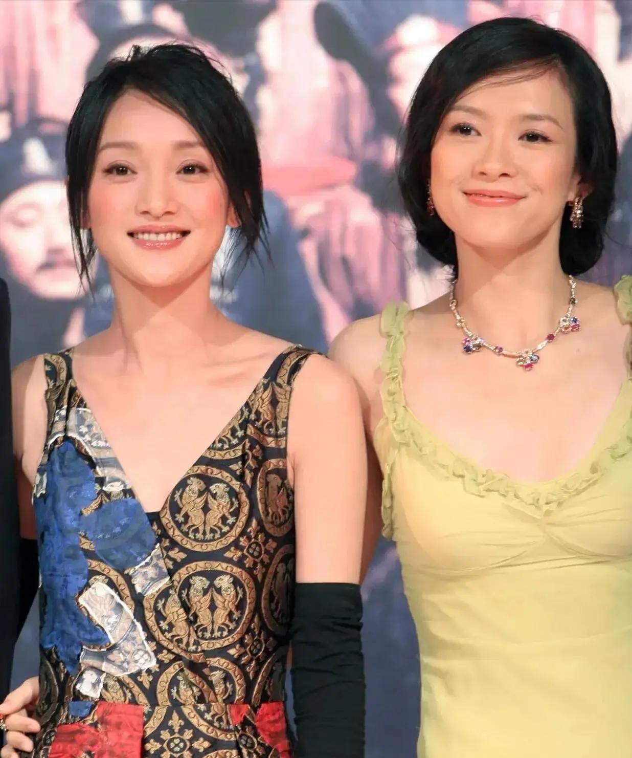 章子怡比周迅高5cm不到 气势上高了千军万马 676767 脸蛋却输了