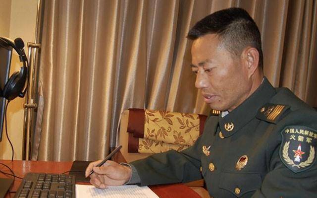 王忠心,全能兵王仅初中文化,34年当兵生涯,退休前:有召必回_部队_军营