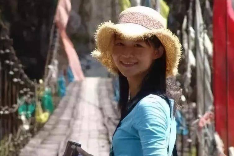 韦慧晓_生活_工作