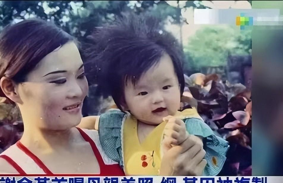 《浪姐5》最狠的话题女星:出道不认父亲,未婚生子不认儿子_谢金燕