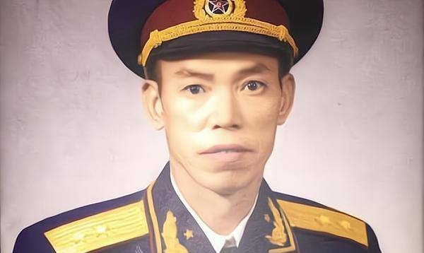 原创1955年全国军区重新划分广州军区设3位副司令员他们是谁