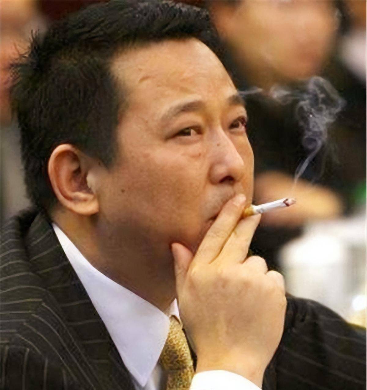 纪实:他身价400亿,汶川捐款5000万,背后却深藏沾满鲜血的罪恶_刘汉