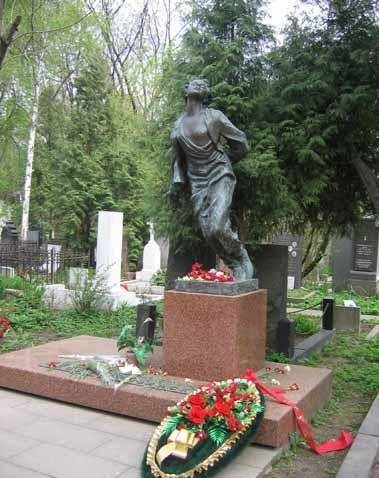 原创风华为人杰摧敌振河山纪念伟大的女英雄卓娅