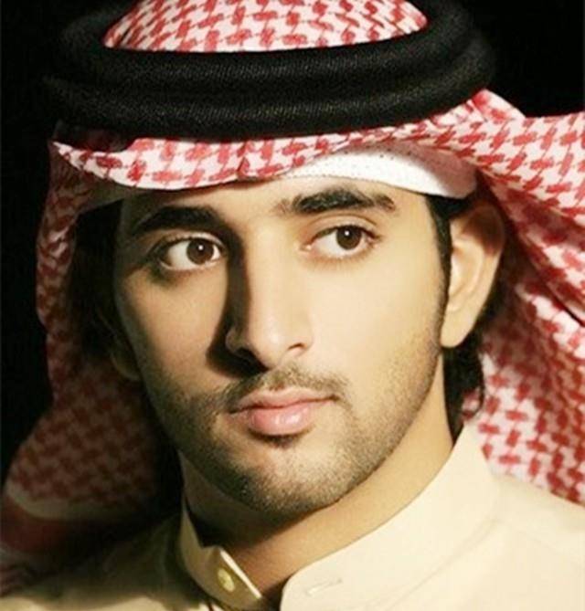 享受高贵出身与天赋异禀,33岁时离奇身亡_拉希德_穆罕默德_迪拜