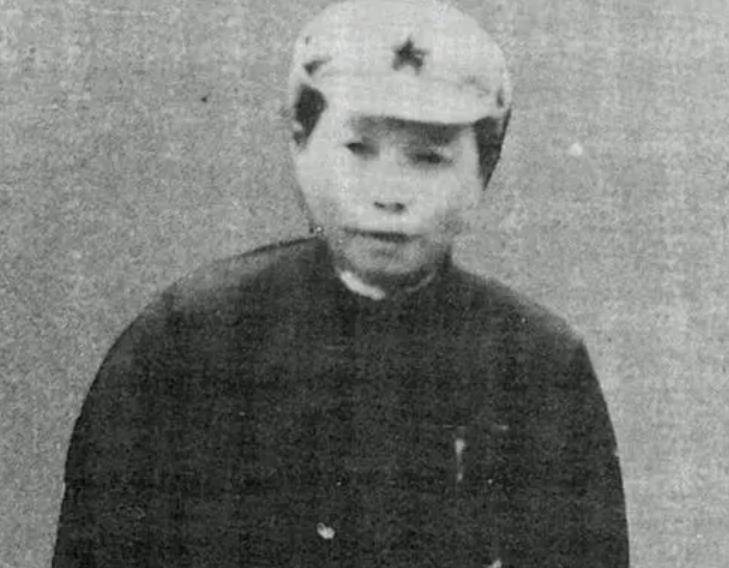 李贞新中国第一位女将军一生经历3次婚姻去世遗嘱感动世人