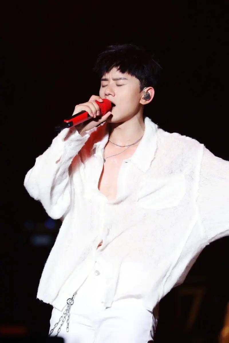 原创张杰震撼的舞台音乐的魅力