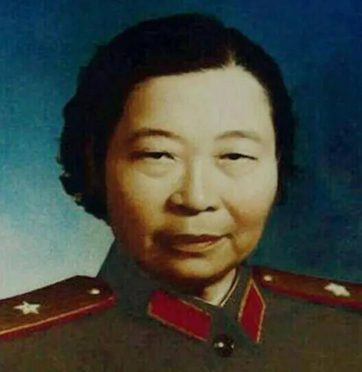 李贞新中国第一位女将军一生经历3次婚姻去世遗嘱感动世人