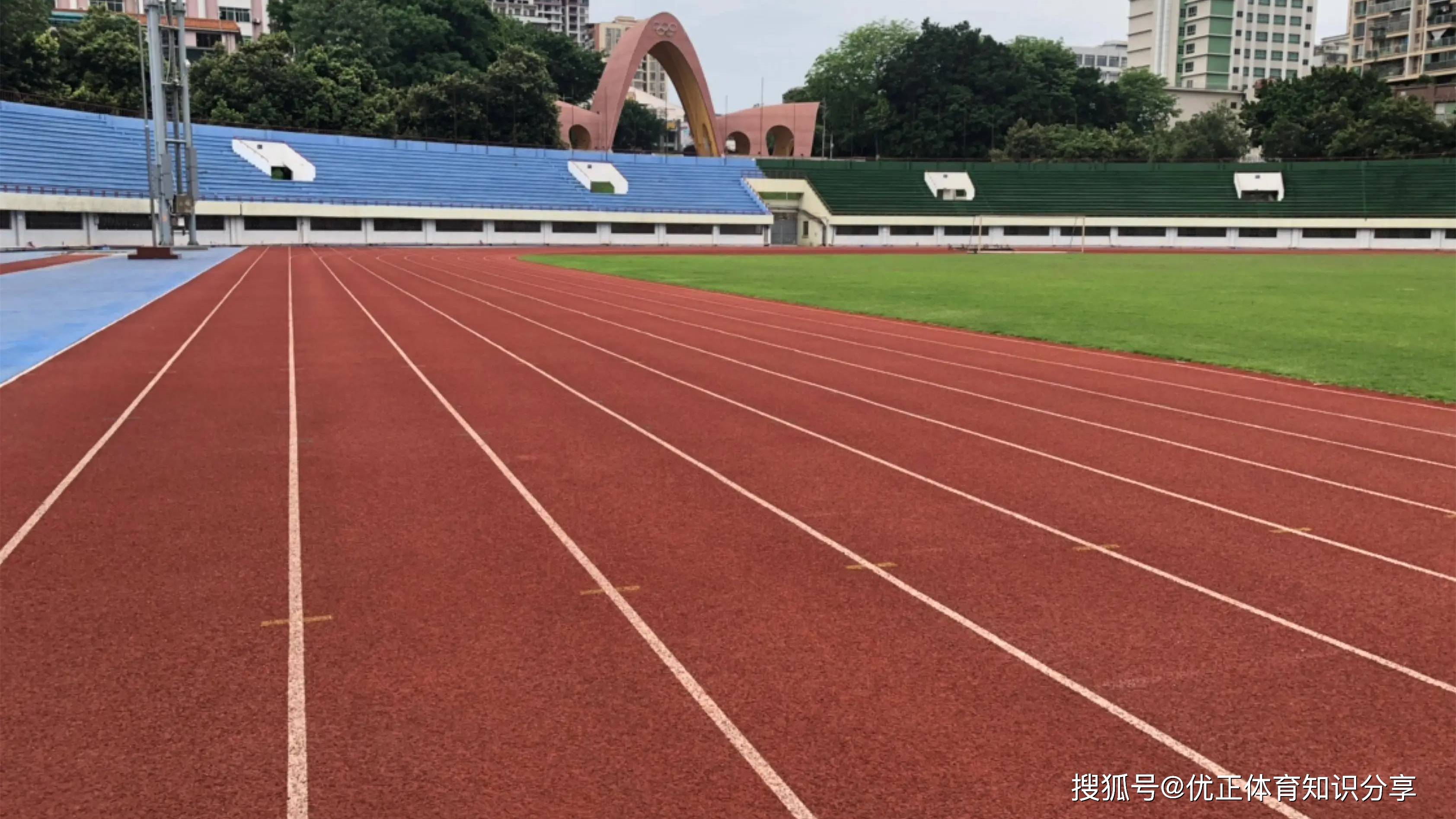 沈阳塑胶跑道图片