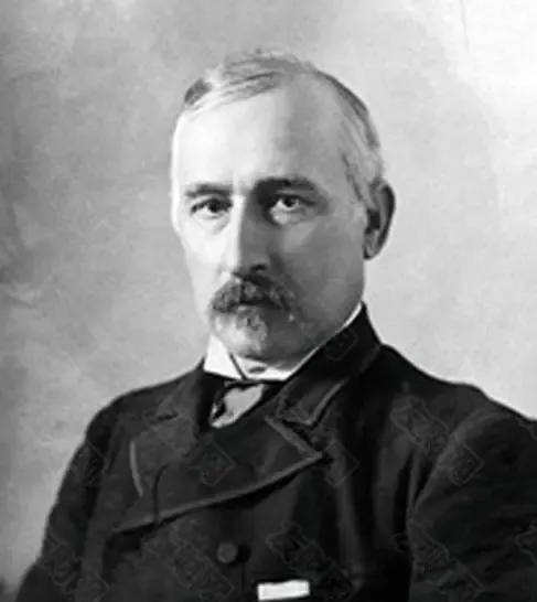 而库恩·勒布公司最大的功臣叫雅各布·希夫,他的祖辈曾与罗斯柴尔德