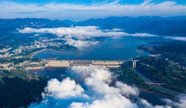 为什么没人敢袭击三峡?三峡周围部署的军事力量,让望_