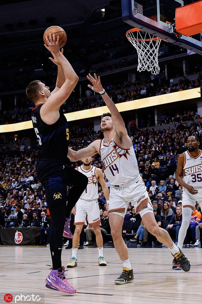 掘金太阳对决引爆季后赛焦点战约基奇与布克巅峰较量成最大看点