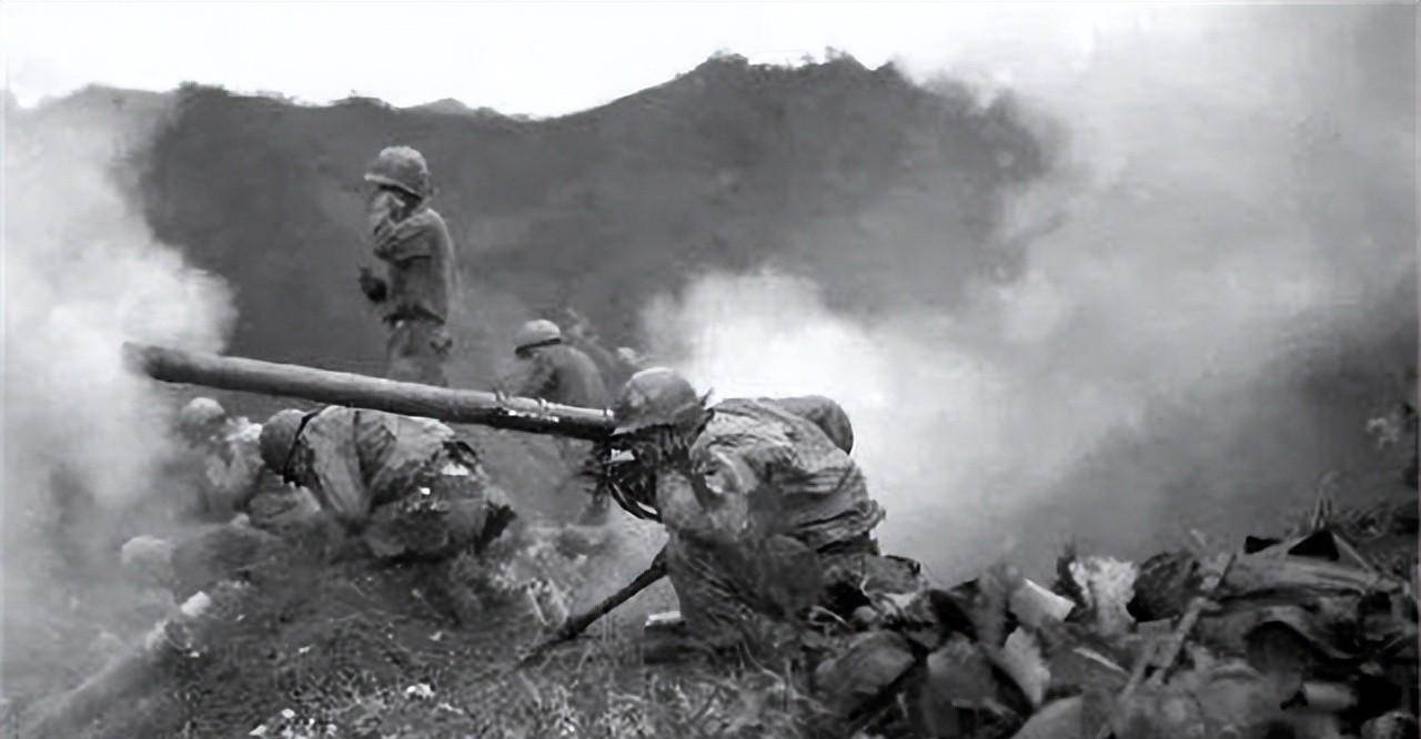 敌军的炮火,到23日为止已经过去整整9日,但双方依旧在两个高地僵持着