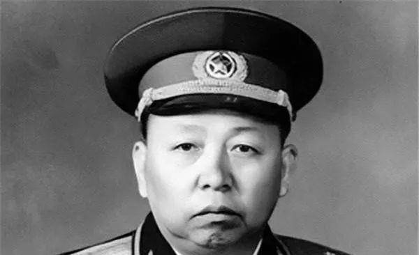 最终守军长官也默许了这种行为,并且自己也想就食于红军.