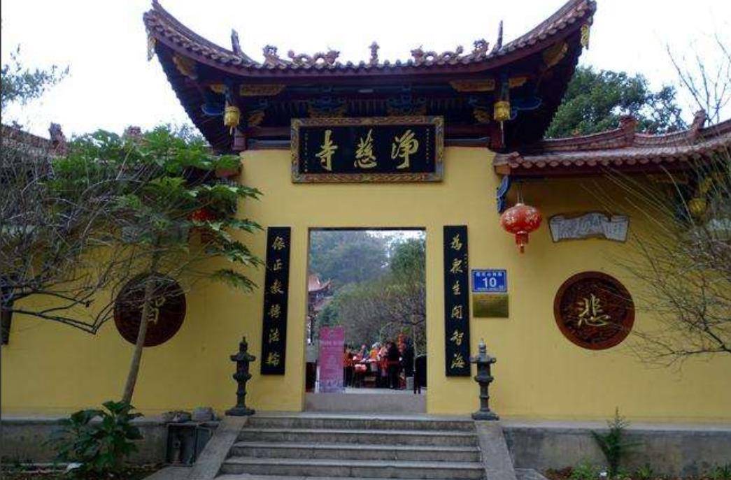 师傅栽培,步步高升2002年,净慈寺监院妙高法师把徐心联叫到身边,告诉