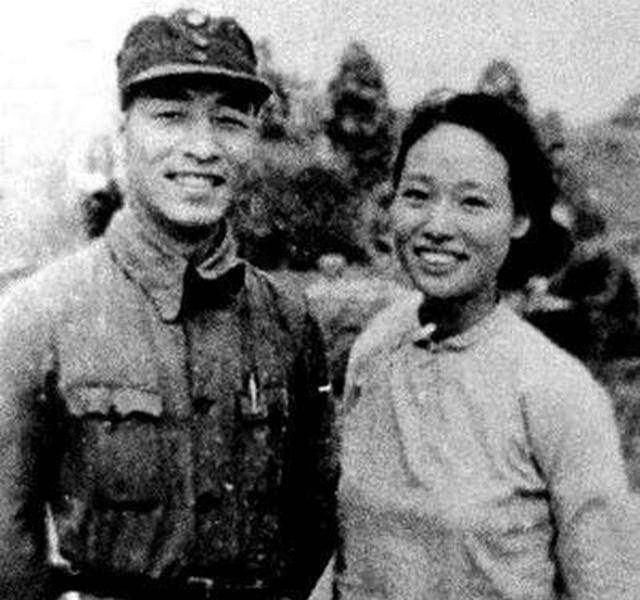 大龄青年彭雪枫不愿找对象可急坏了身边的战友我看小林就不错