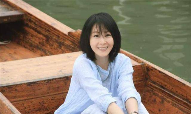 刘永尧:15岁考入黄埔,36岁当上中将,孙女靠一首歌红遍全国_刘若英