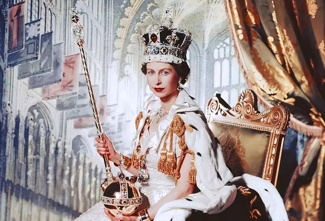 原创英国两个伊丽莎白女王为大英帝国与英联邦崛起奉献自己一生