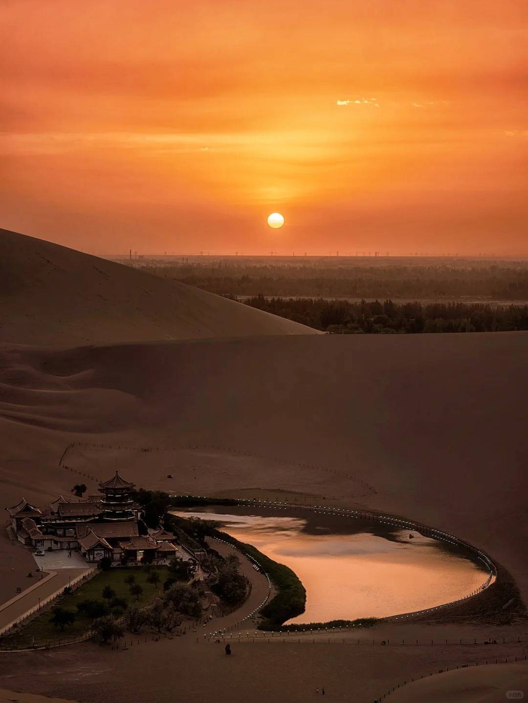 环线报团玩8天七晚人均1980元,大西北自由行线路推荐_木图_行程_景点