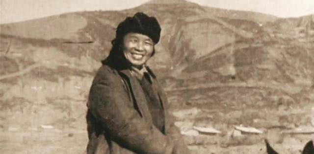 新中国第一位女将军:一生无儿无女,却有20多个孩子环绕于膝下_李贞