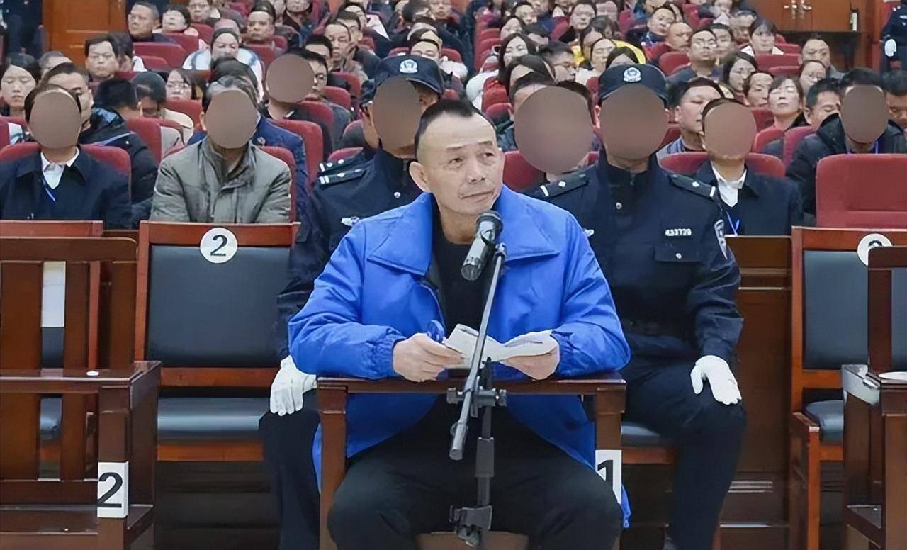 操场埋尸案罪犯下场如何杜少平没活过春节一审到执死刑仅35天