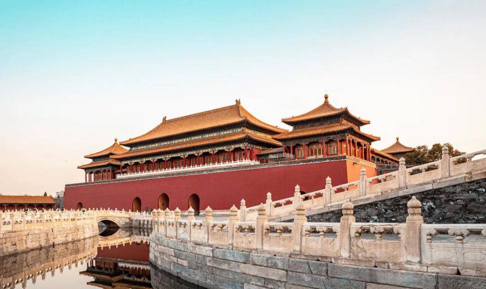 郭沫若坚持拆掉北京古城墙林徽因反对撂狠话多年后完全说中