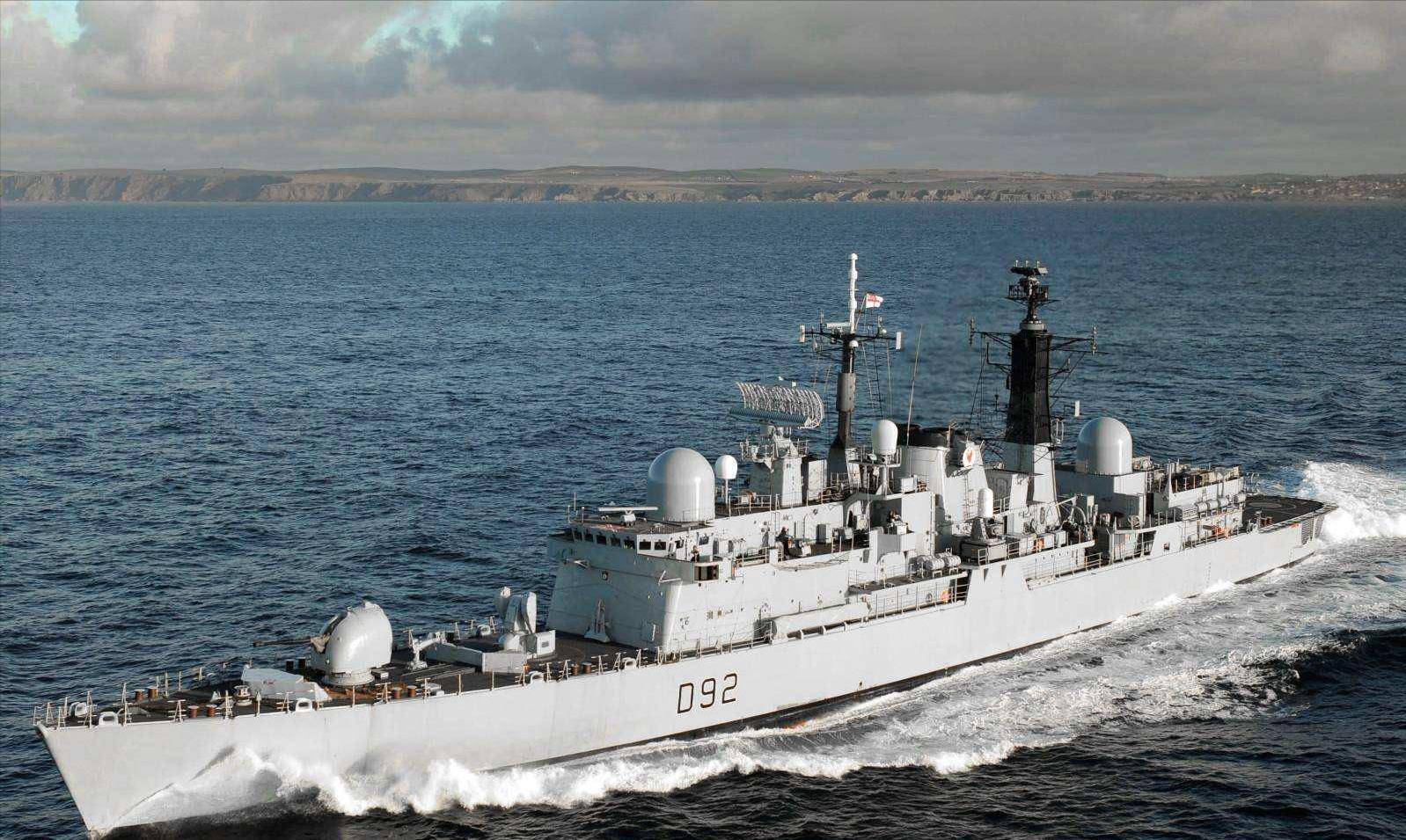 英国击沉阿根廷巡洋舰,遭其疯狂报复_贝尔格拉诺_核潜艇_将军