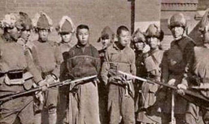 原创巨匪杜立三生于土匪世家,精于骑射,生性狠毒,被张作霖诱擒毙命_宝