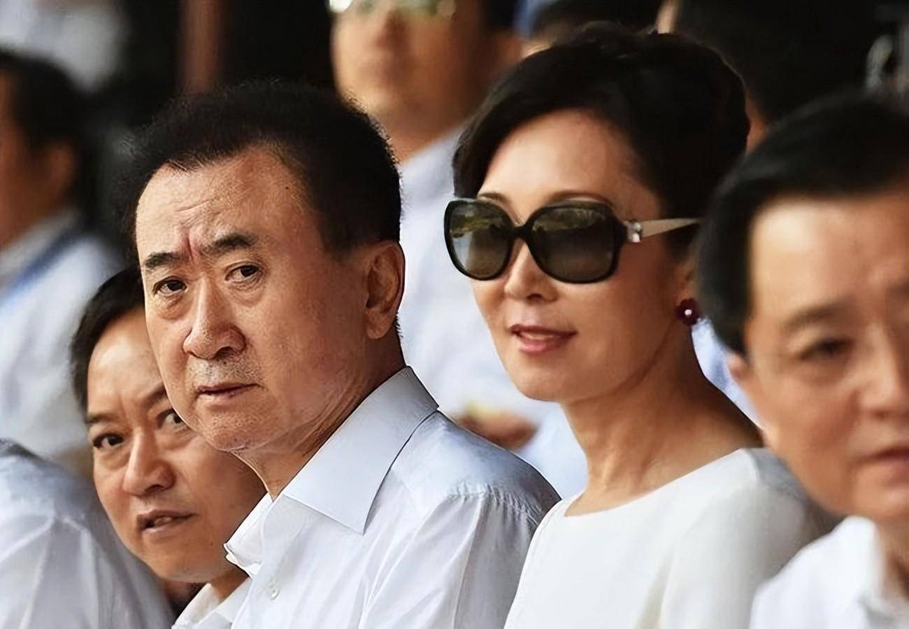 万达之母林宁嫁给王健林生下王思聪替夫还债两千亿