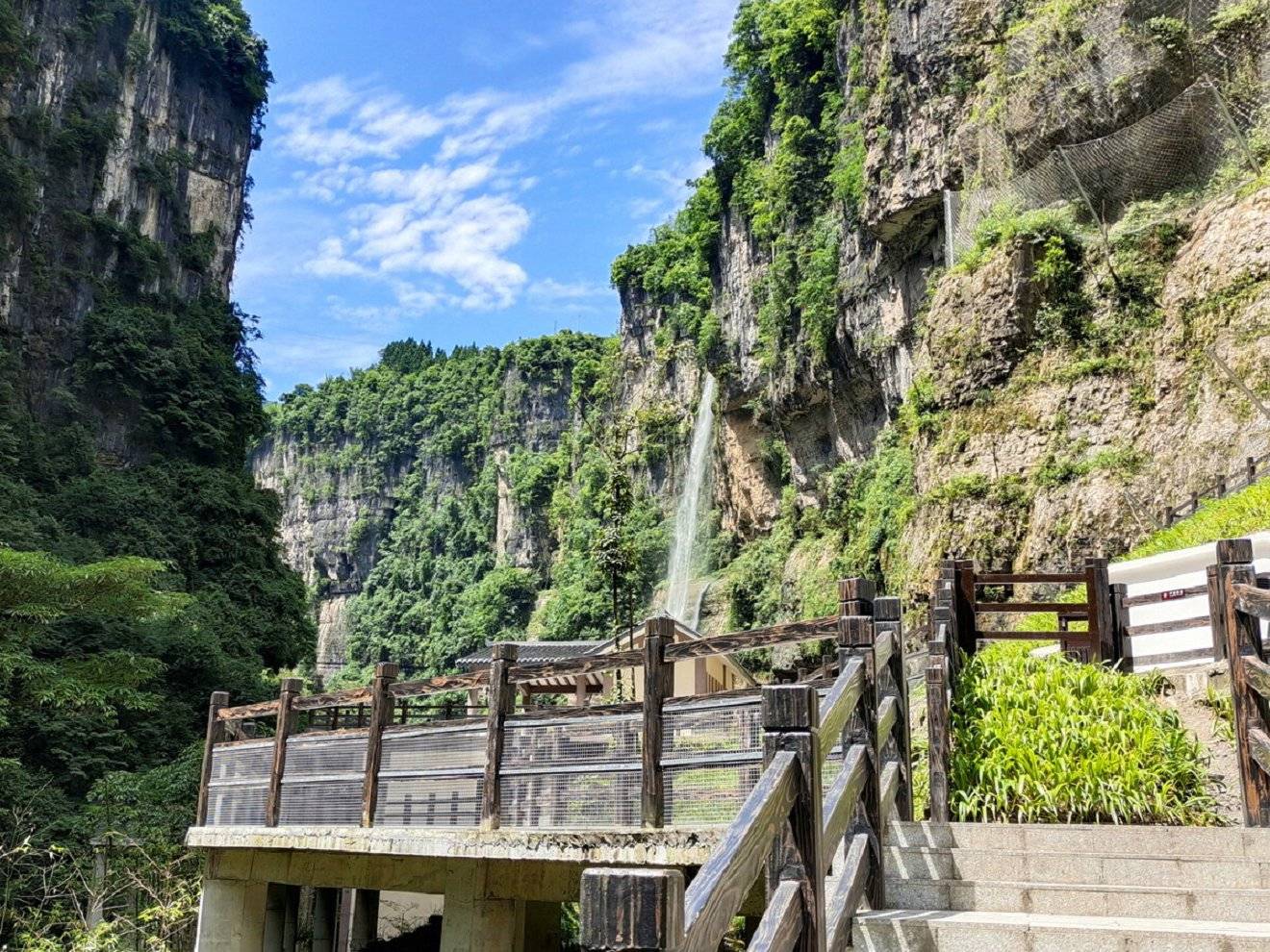 湖北恩施旅游五日游旅行必玩景点湖北恩施旅游5日游旅行攻略费用